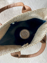 Cargar imagen en el visor de la galería, VINERA DORADA