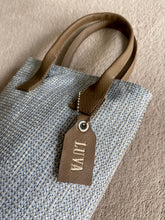 Cargar imagen en el visor de la galería, VINERA CLARABELLA