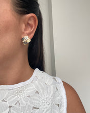 Cargar imagen en el visor de la galería, Aretes Loli
