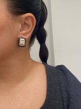 Cargar imagen en el visor de la galería, Aretes Sassy Marrón

