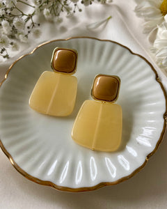 Aretes Alia beige